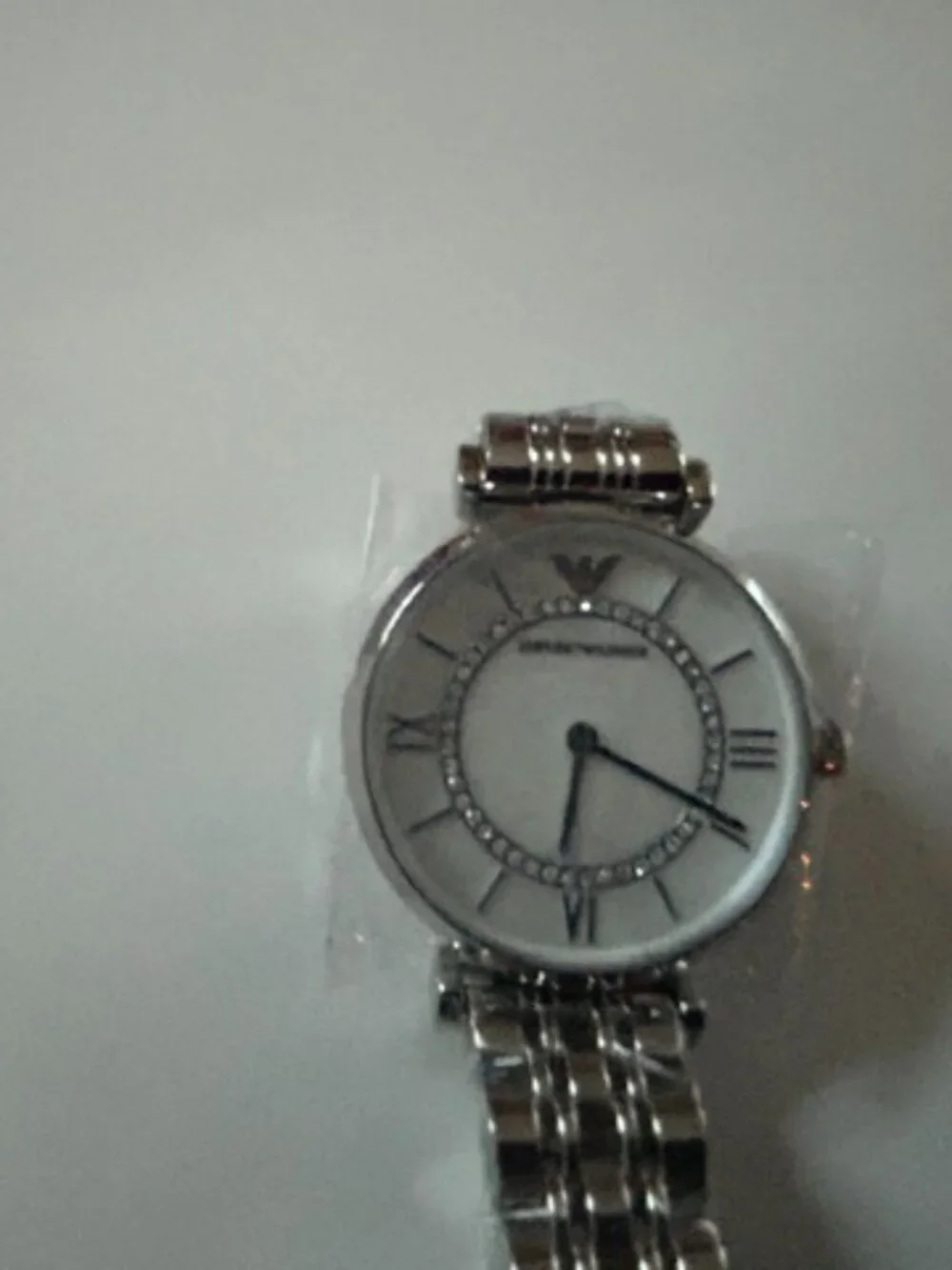 New Emporio Armani AR1908 Classic 32mm Women's Wristwatch - Silver w/Pearl Face
